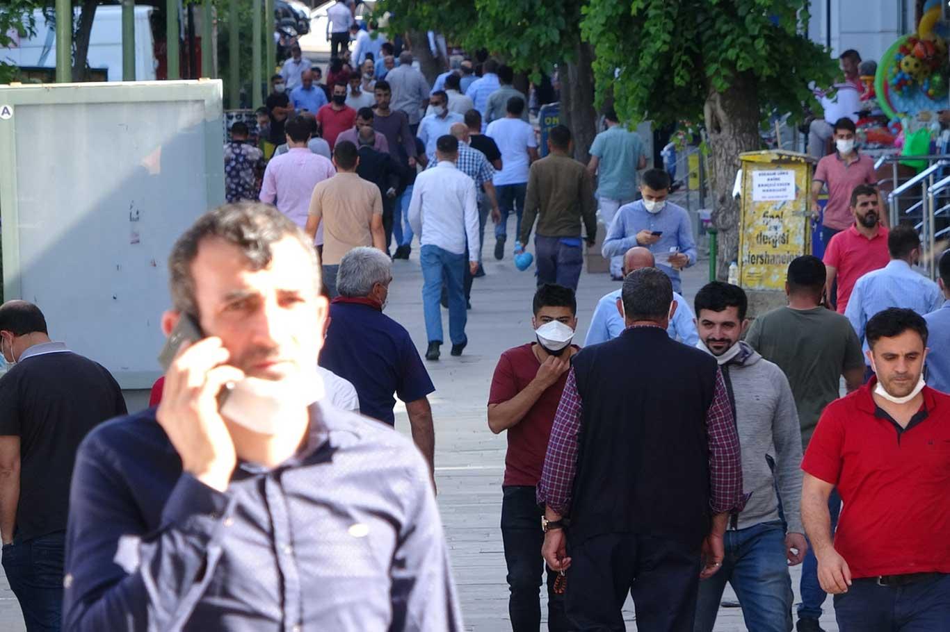 Tedbirlerin erken gevşetilmesi Siirt'te vaka sayılarında artışa neden oldu
